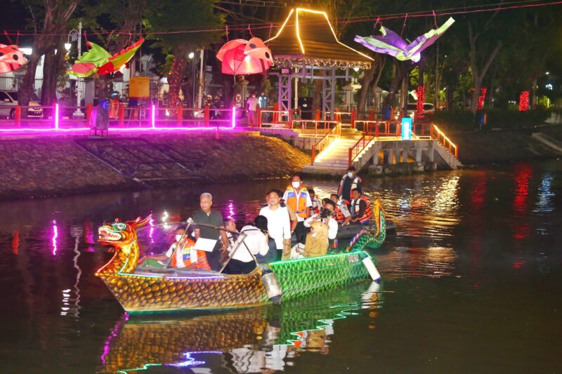 Tawarkan Destinasi Wisata  Romantis, Pemkot Surabaya Padukan Sungai Kalimas dengan Potensi Disekitarnya