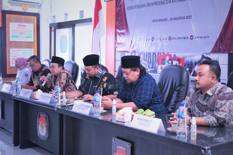 Antisipasi Sengketa Proses pada Tahapan Verifikasi Administrasi Parpol Calon Peserta Pemilu, KPU Jatim Gelar Rakor di Kota Malang (Foto: KPU Jatim)