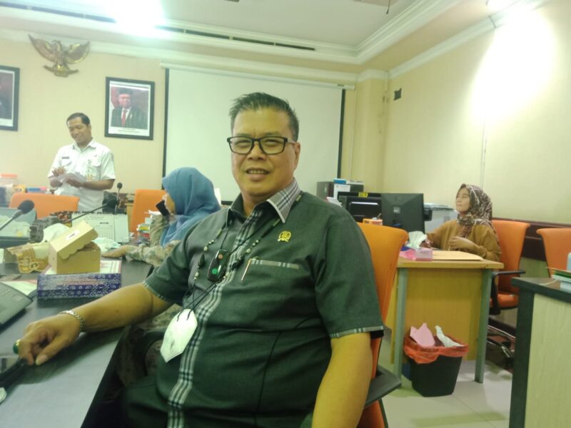 Anggota Komisi B DPRD Kota Surabaya, John Thamrun (Foto: Ist)