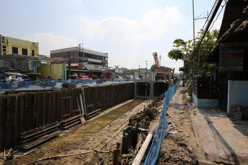 Antisipasi Genangan di Musim Hujan, Pemkot Surabaya Bangun 55 Crossing Saluran Air (Foto: Diskominfo Surabaya)