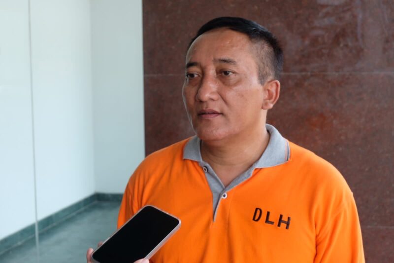 Kepala Dinas Lingkungan Hidup Kota Surabaya, Agus Hebi Djuniantoro (Foto: Diskominfo Surabaya)