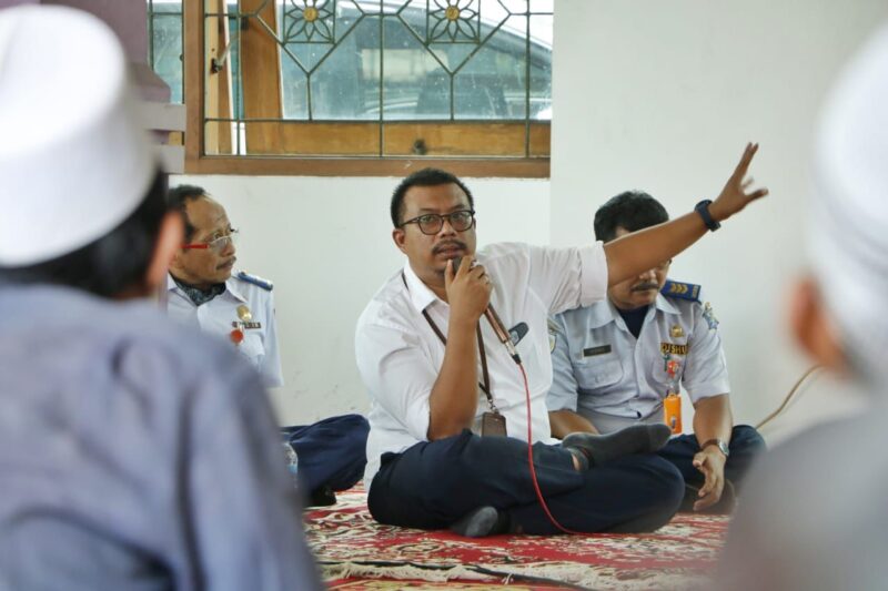 Pjs Kepala Terminal Kawasan Religi Ampel, Dishub Kota Surabaya, Riza Adha Kurniawan