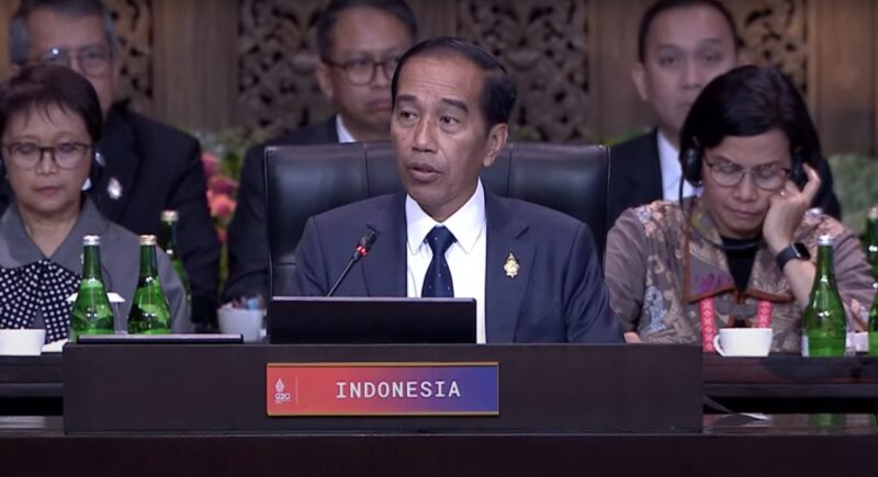 Presiden Jokowi secara resmi membuka KTT G20, di The Apurva Kempinski Bali, Selasa (15/11/2022). (Foto: Humas Setkab)
