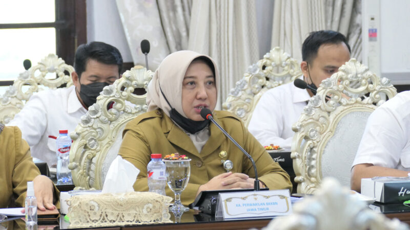 Kepala Perwakilan BKKBN Provinsi Jawa Timur, Maria Ernawati (Foto: Kominfo Jatim)
