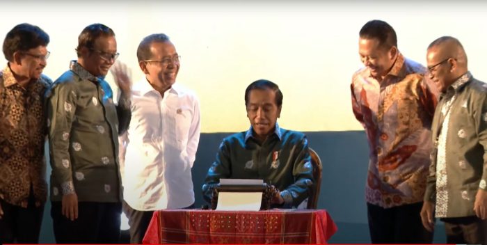 Presiden Jokowi menghadiri Puncak Peringatan HPN 2023, di Deli Serdang, Sumatera Utara, Kamis (09/02/2023). (Sumber: Tangkapan Layar)